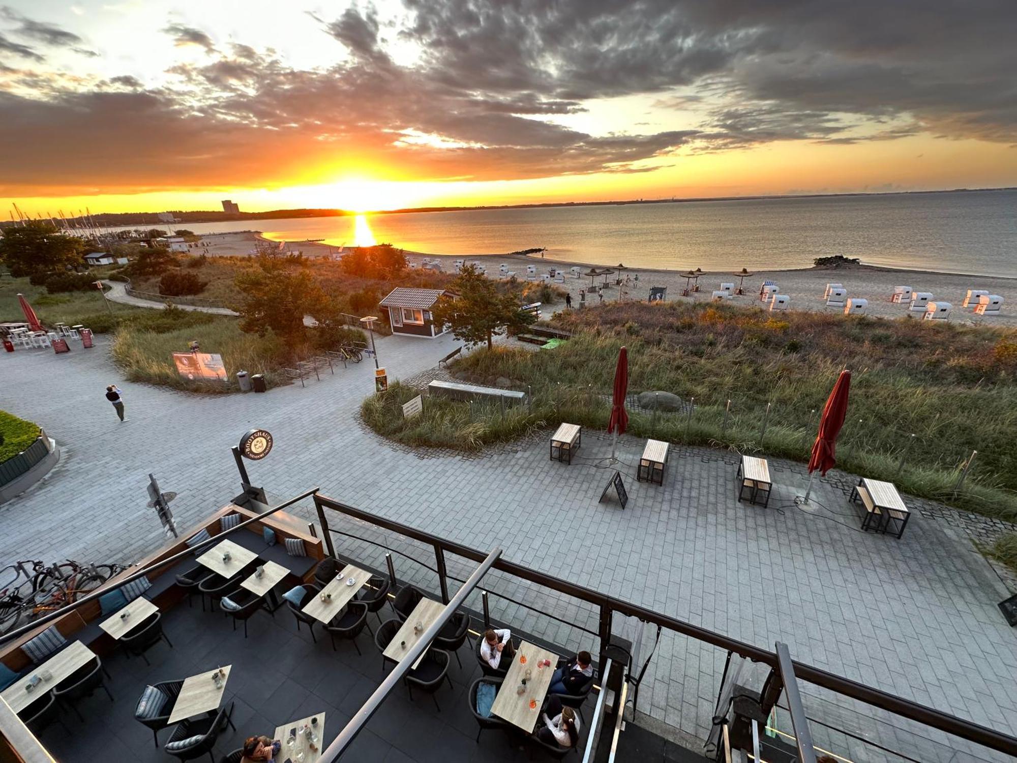 Seaside-Strandhotel ティメンドルファー・シュトラント エクステリア 写真